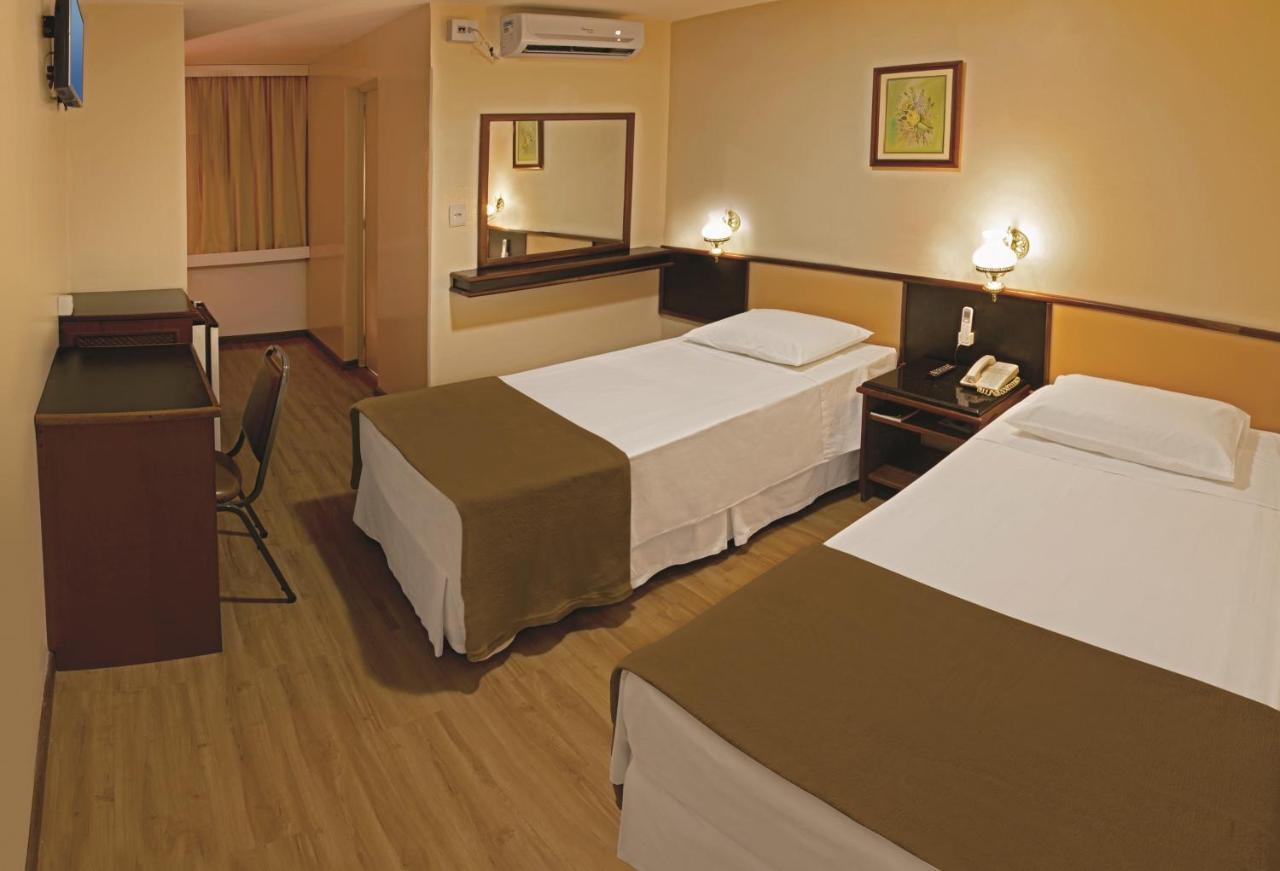 Lira Hotel Curitiba Extérieur photo